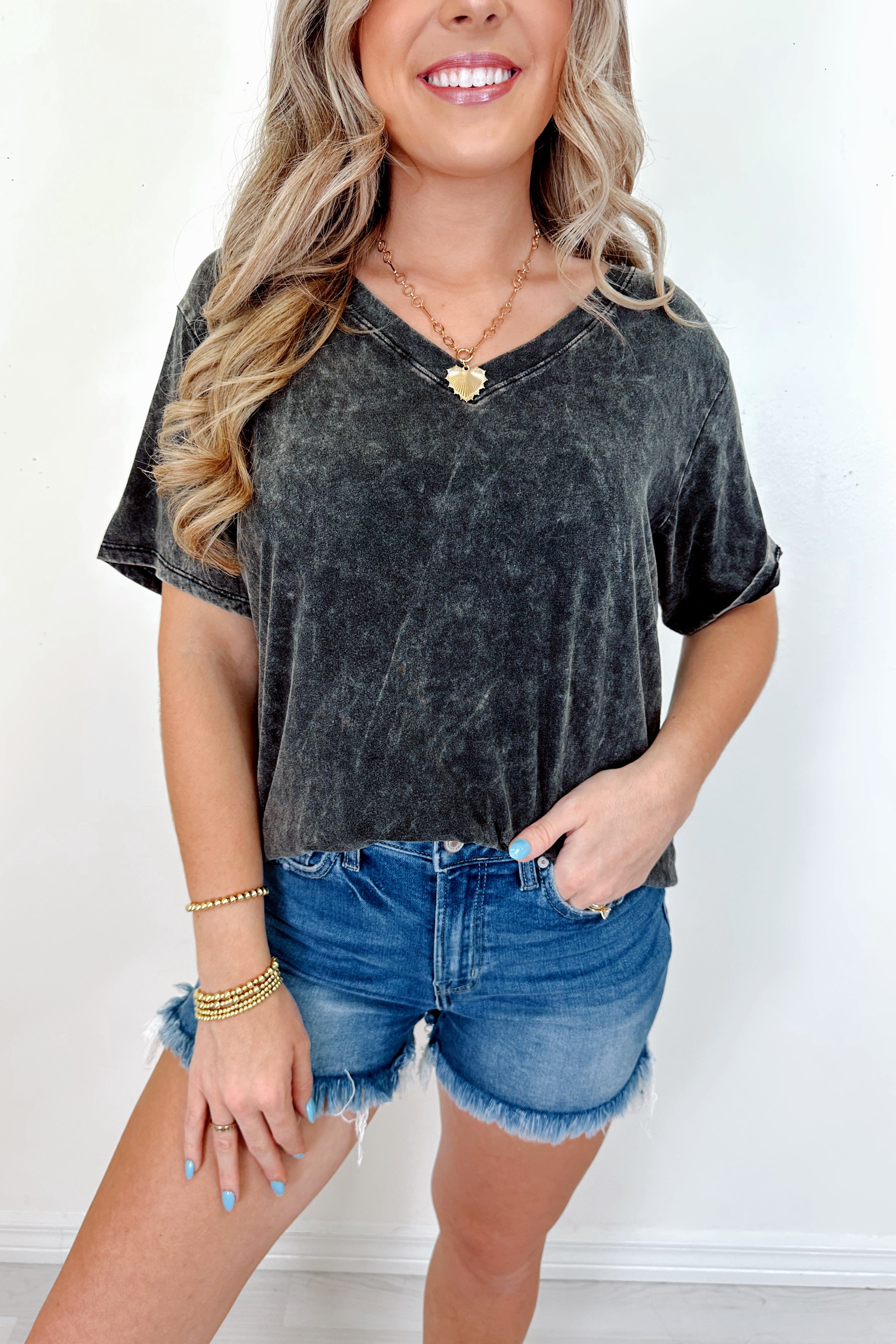 ViVi Mineral Wash V-Neck Tee - Whiskey Darling Boutique
