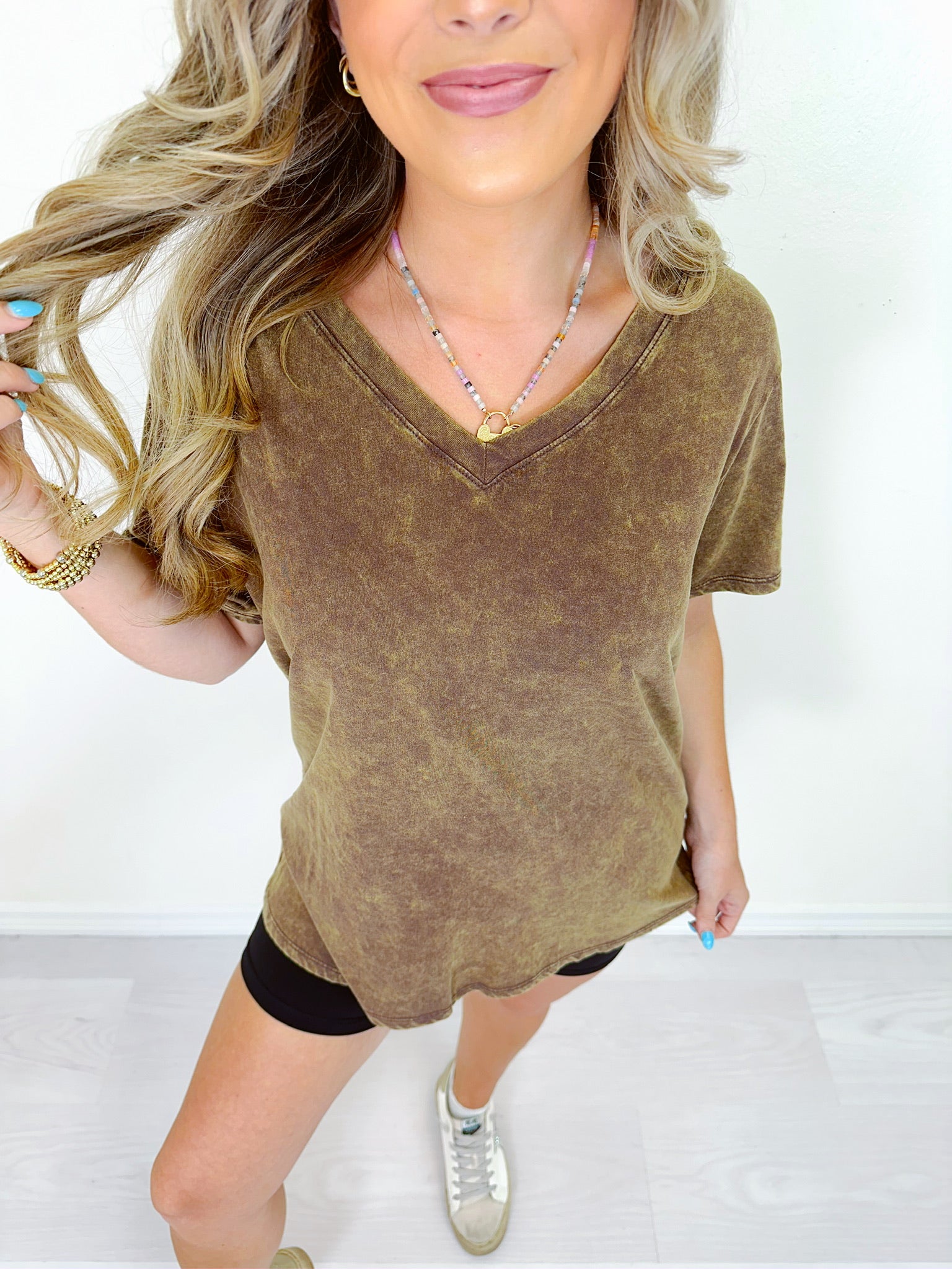 ViVi Mineral Wash V-Neck Tee - Whiskey Darling Boutique