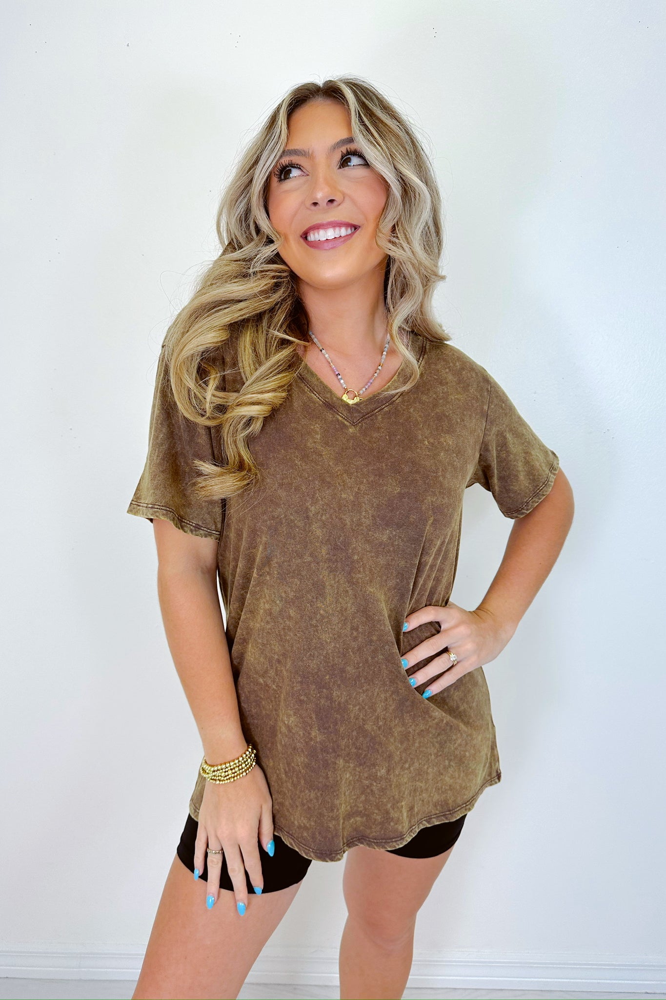 ViVi Mineral Wash V-Neck Tee - Whiskey Darling Boutique