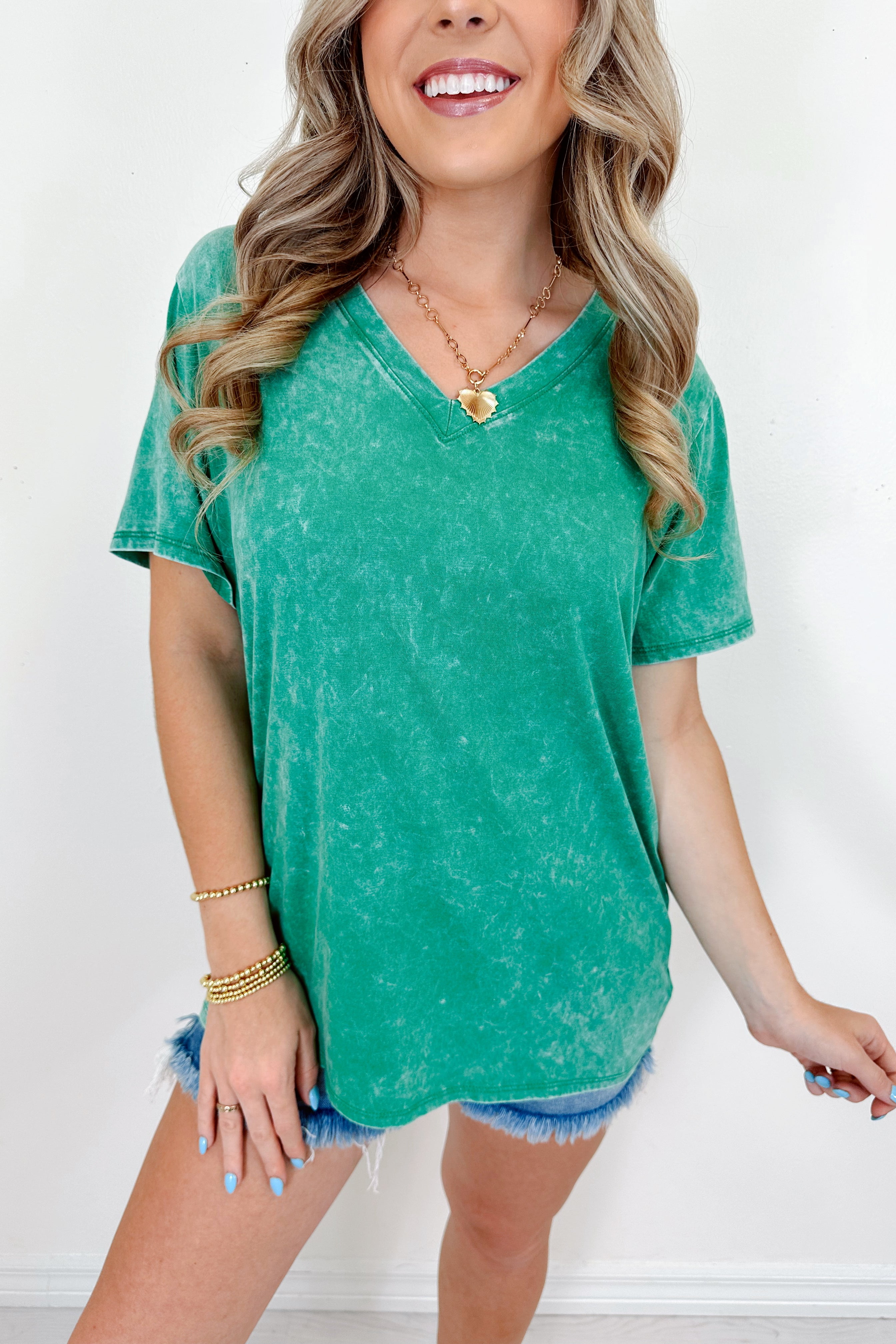 ViVi Mineral Wash V-Neck Tee - Whiskey Darling Boutique