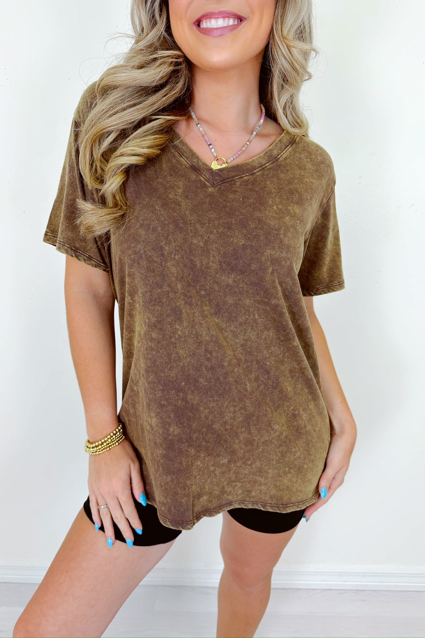 ViVi Mineral Wash V-Neck Tee - Whiskey Darling Boutique