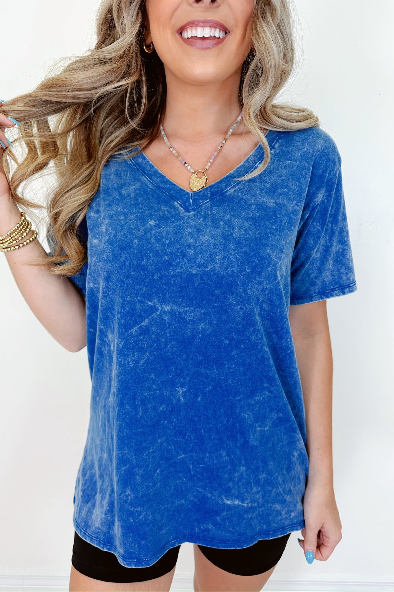 ViVi Mineral Wash V-Neck Tee - Whiskey Darling Boutique