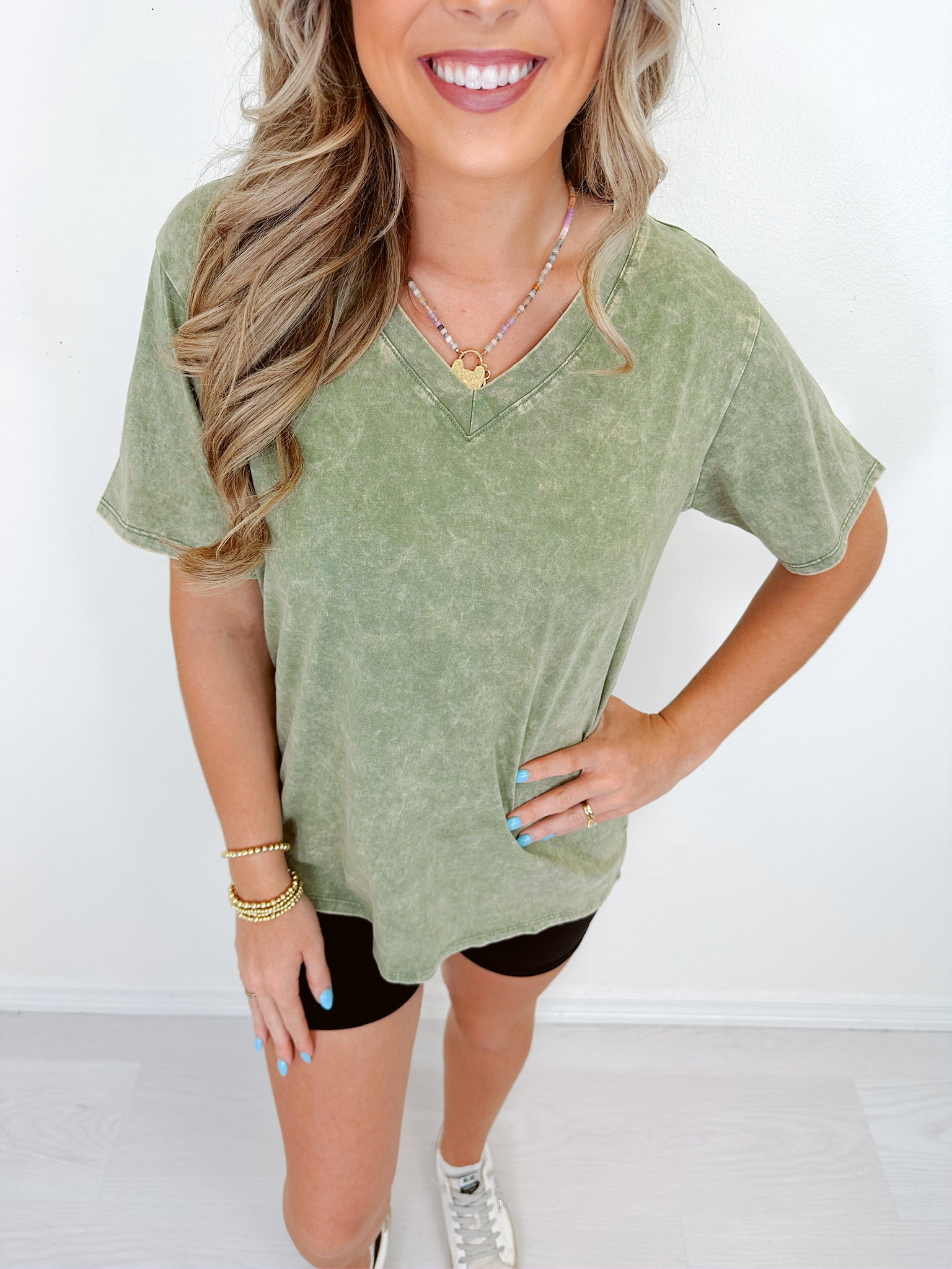 ViVi Mineral Wash V-Neck Tee - Whiskey Darling Boutique