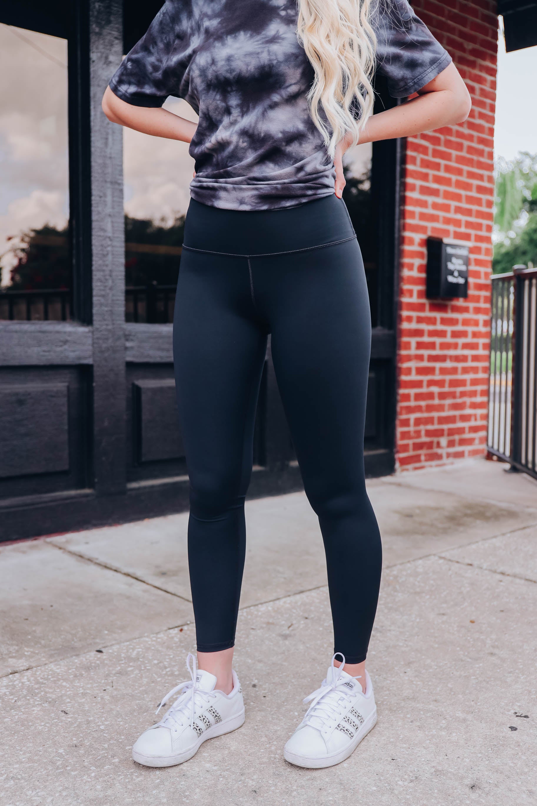 Best black athletic leggings online