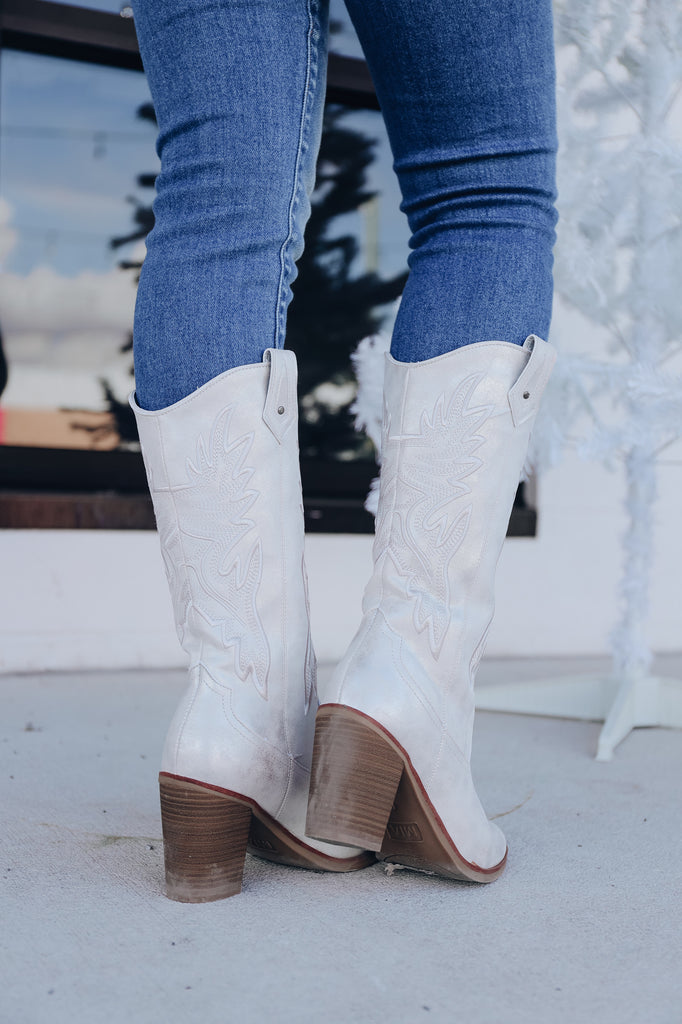 Taley Western Heeled Boot - Silver – Whiskey Darling Boutique